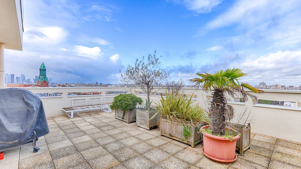 Photo of Patio Balcony in Bois-Colombes