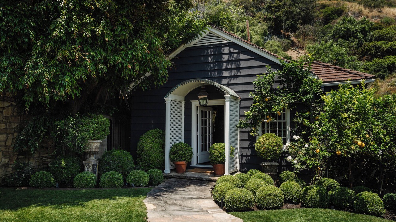Photo of Outdoor in Hollywood Hills