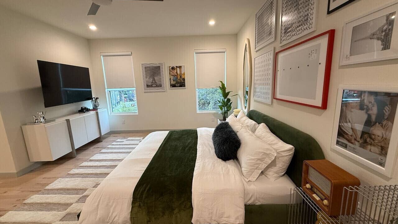 Photo of Bedroom in Cedar Crest