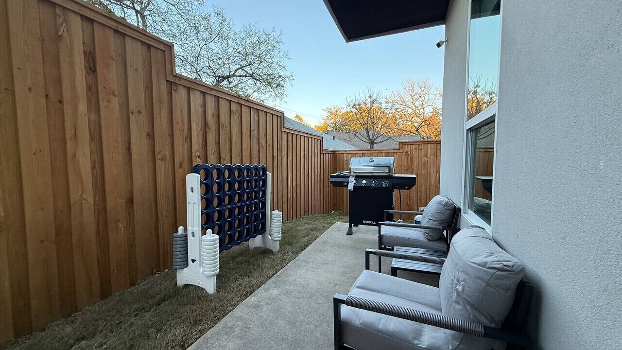 Photo of Patio Balcony in Cedar Crest