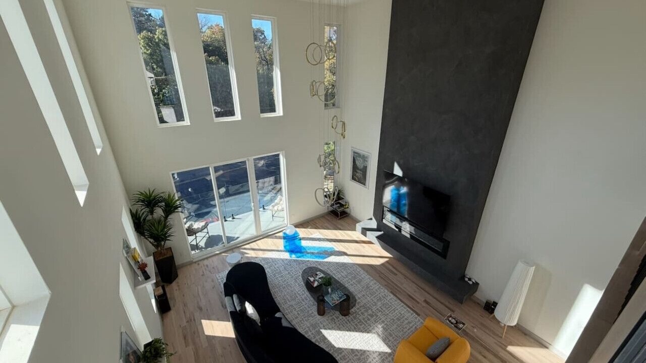 Photo of Livingroom in Cedar Crest