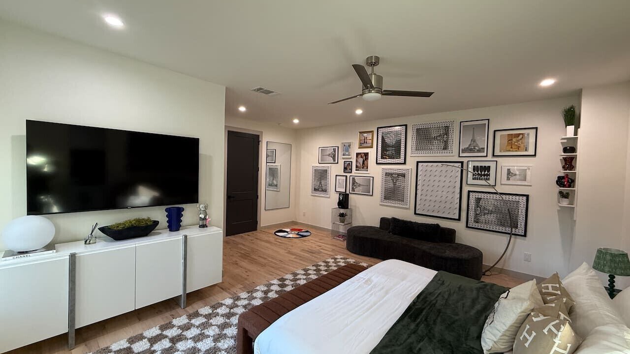 Photo of Bedroom in Cedar Crest