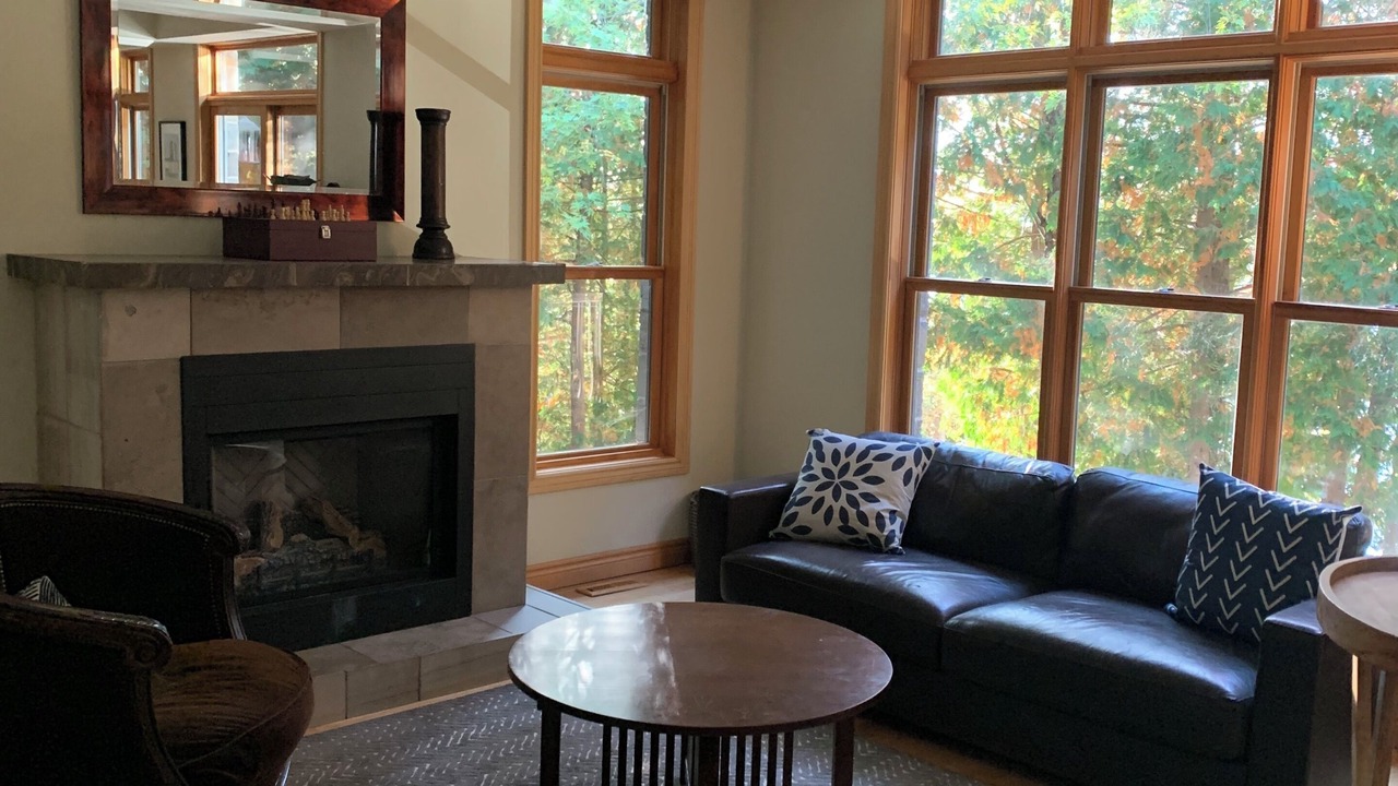 Photo of Livingroom in Brockton