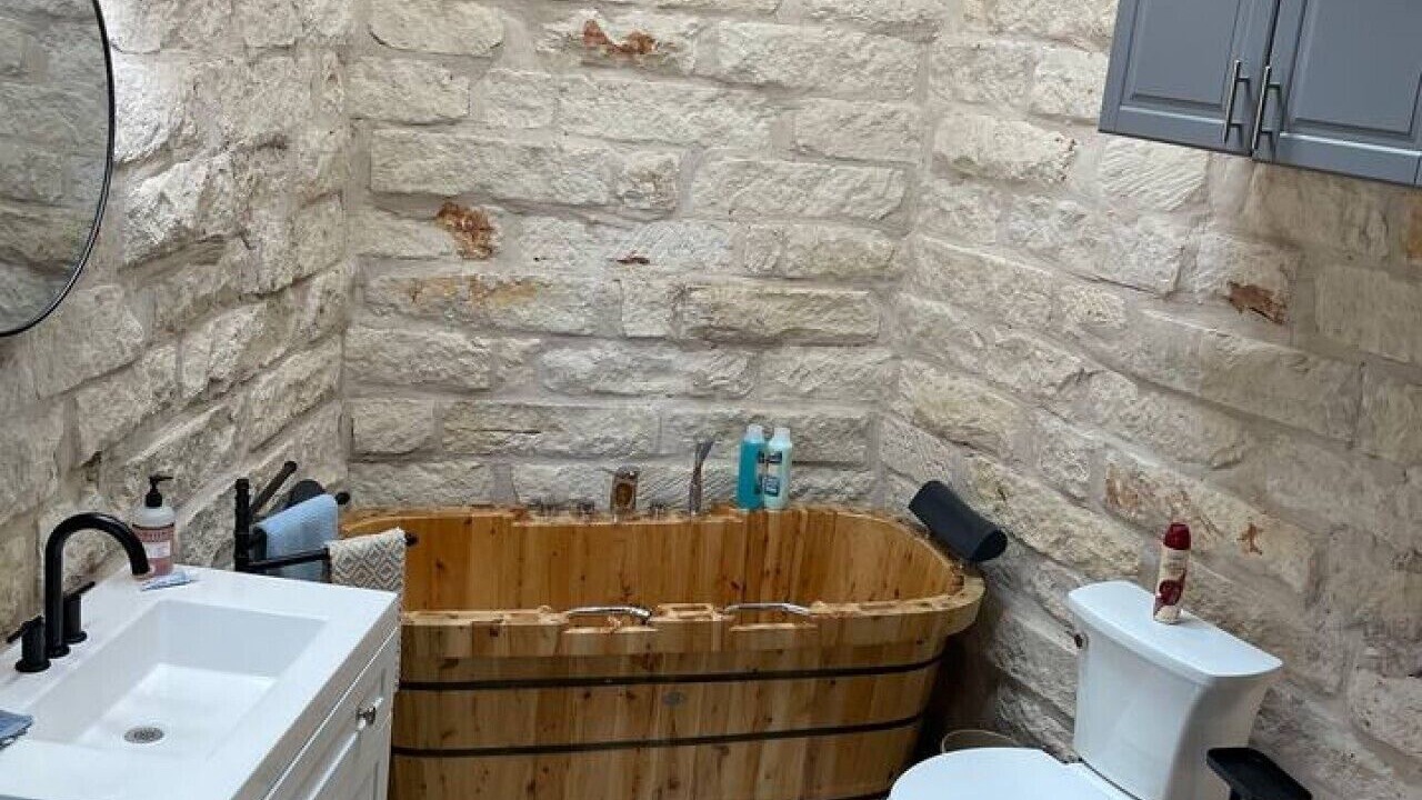 Photo of Bathroom in Buda