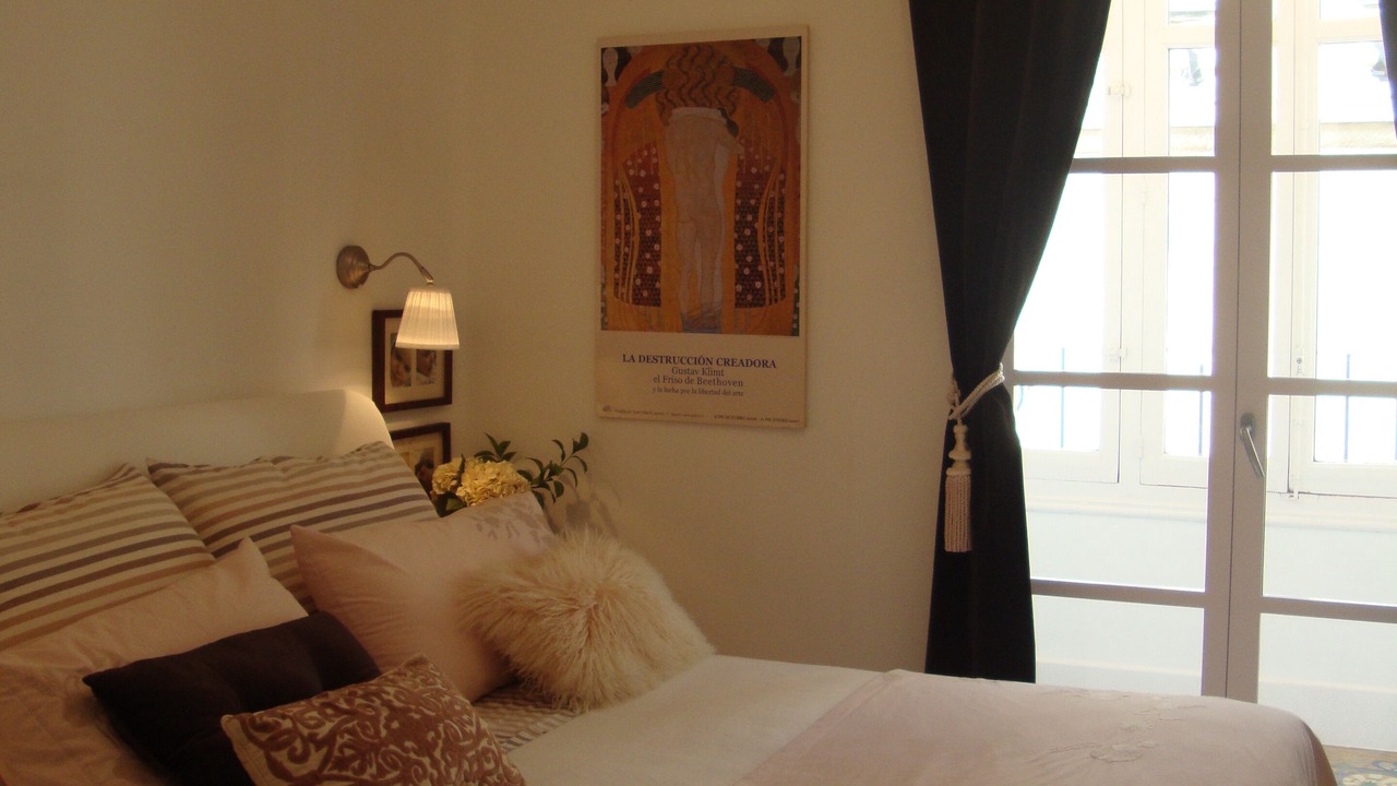 Photo of Bedroom in Logrono City Centre