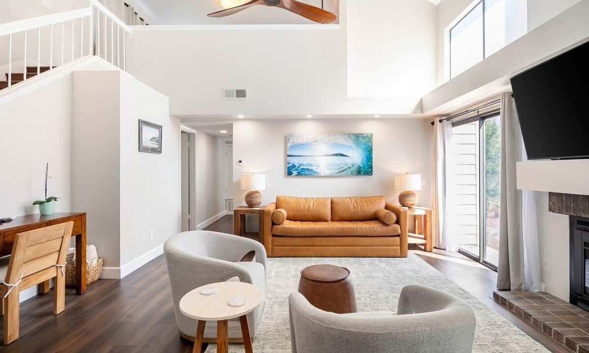 Photo of Livingroom in Aviara