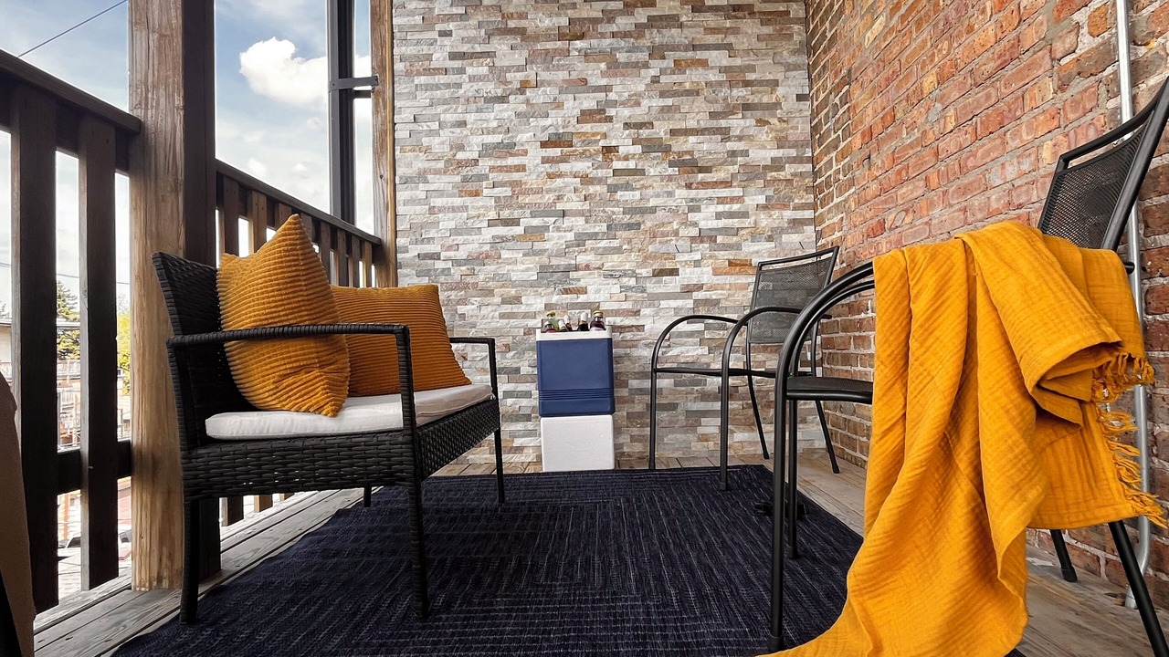 Photo of Outdoor in West Town