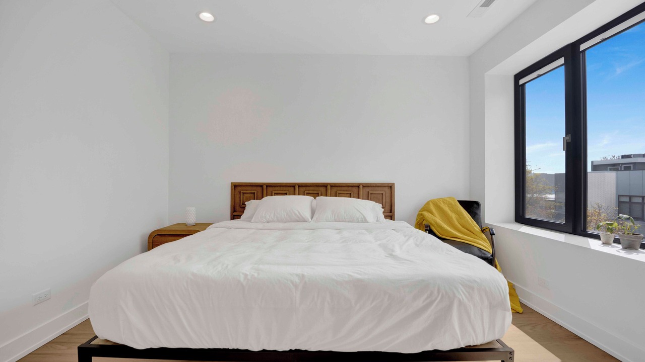 Photo of Bedroom in West Town