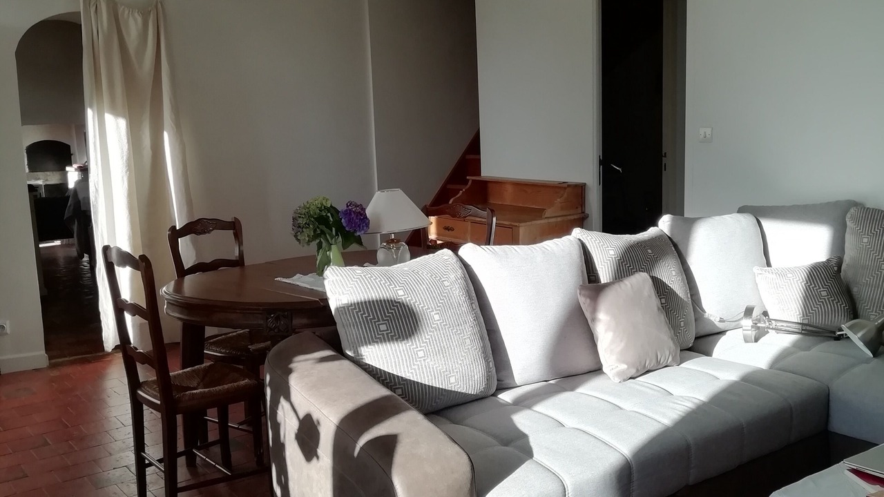 Photo of Livingroom in Arleuf
