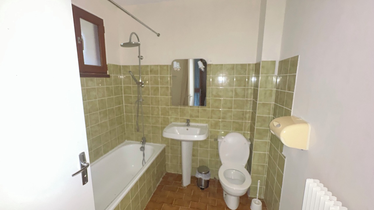 Photo of Bathroom in Rille
