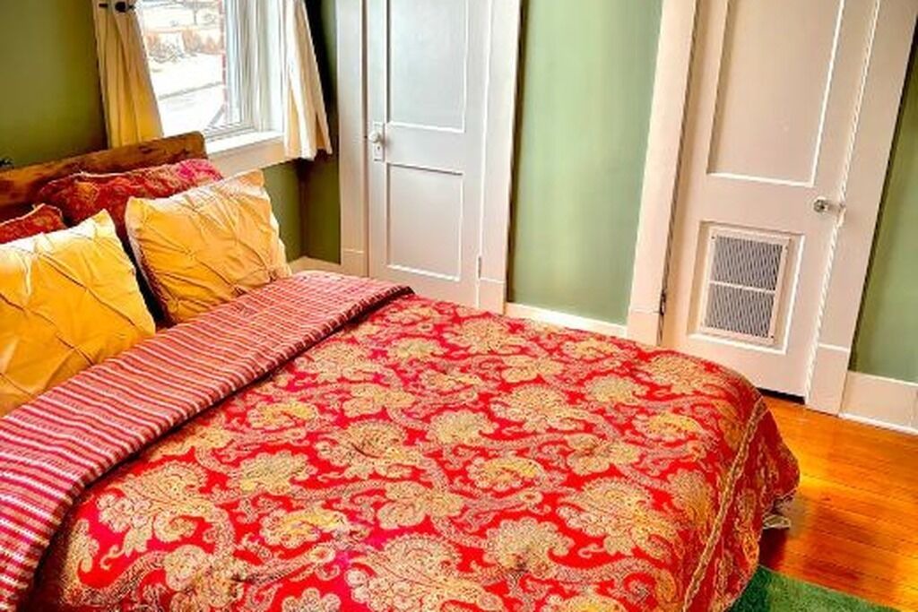 Photo of Bedroom in Fort Scott