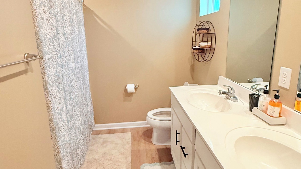 Photo of Bathroom in West Seneca