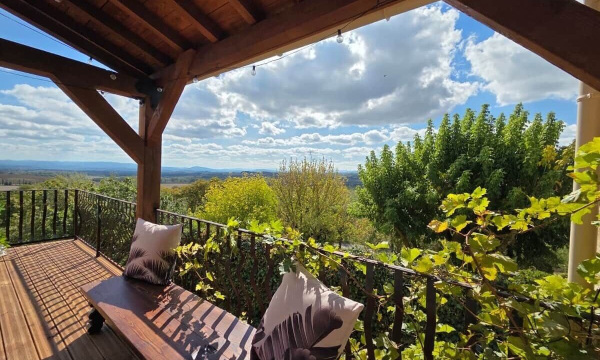 Photo of Outdoor in Ferran