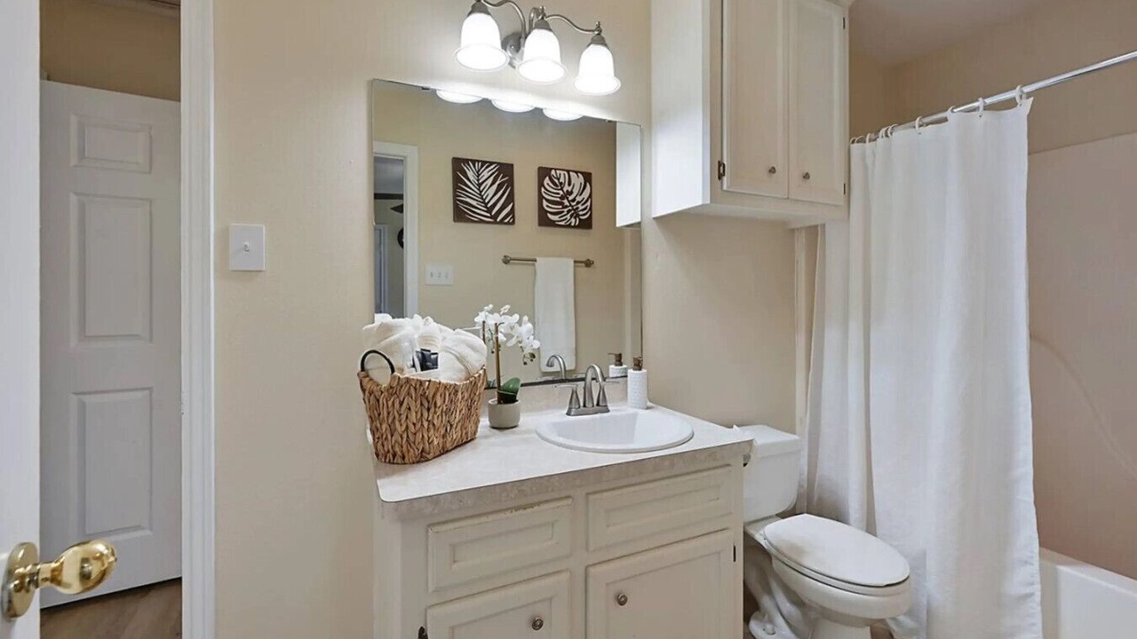 Photo of Bathroom in Eastmark