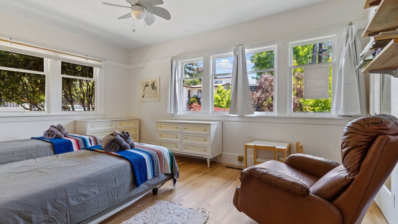 Photo of Bedroom in Berkeley