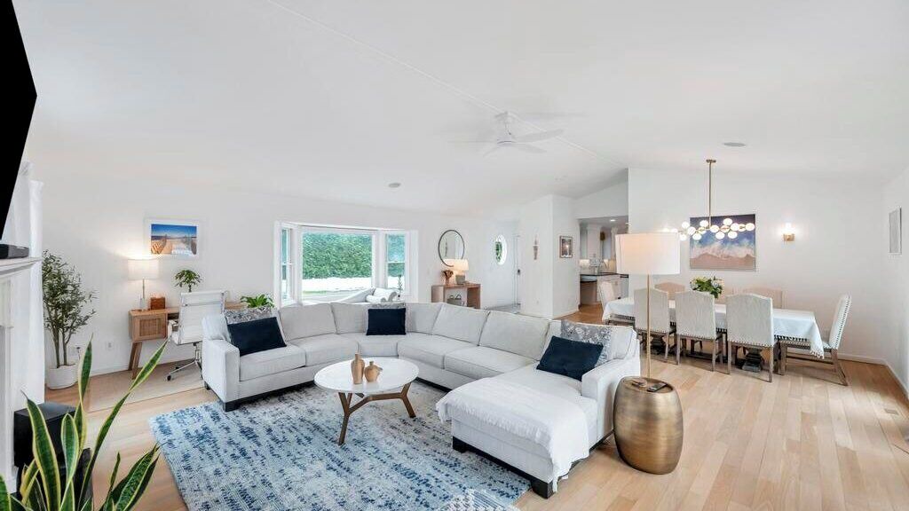 Photo of Livingroom in Tuckahoe