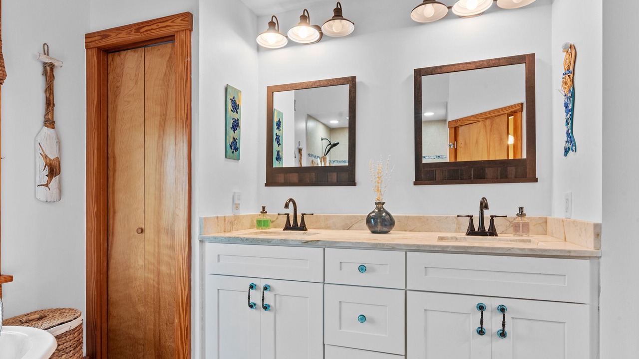 Photo of Bathroom in Bokeelia