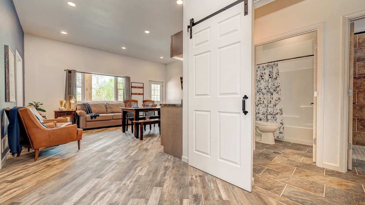 Photo of Livingroom in Spirit Lake