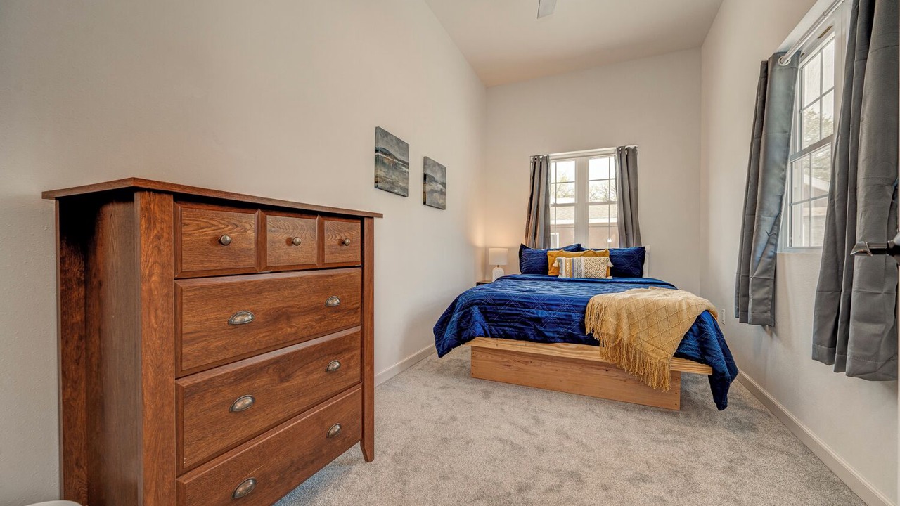 Photo of Bedroom in Spirit Lake