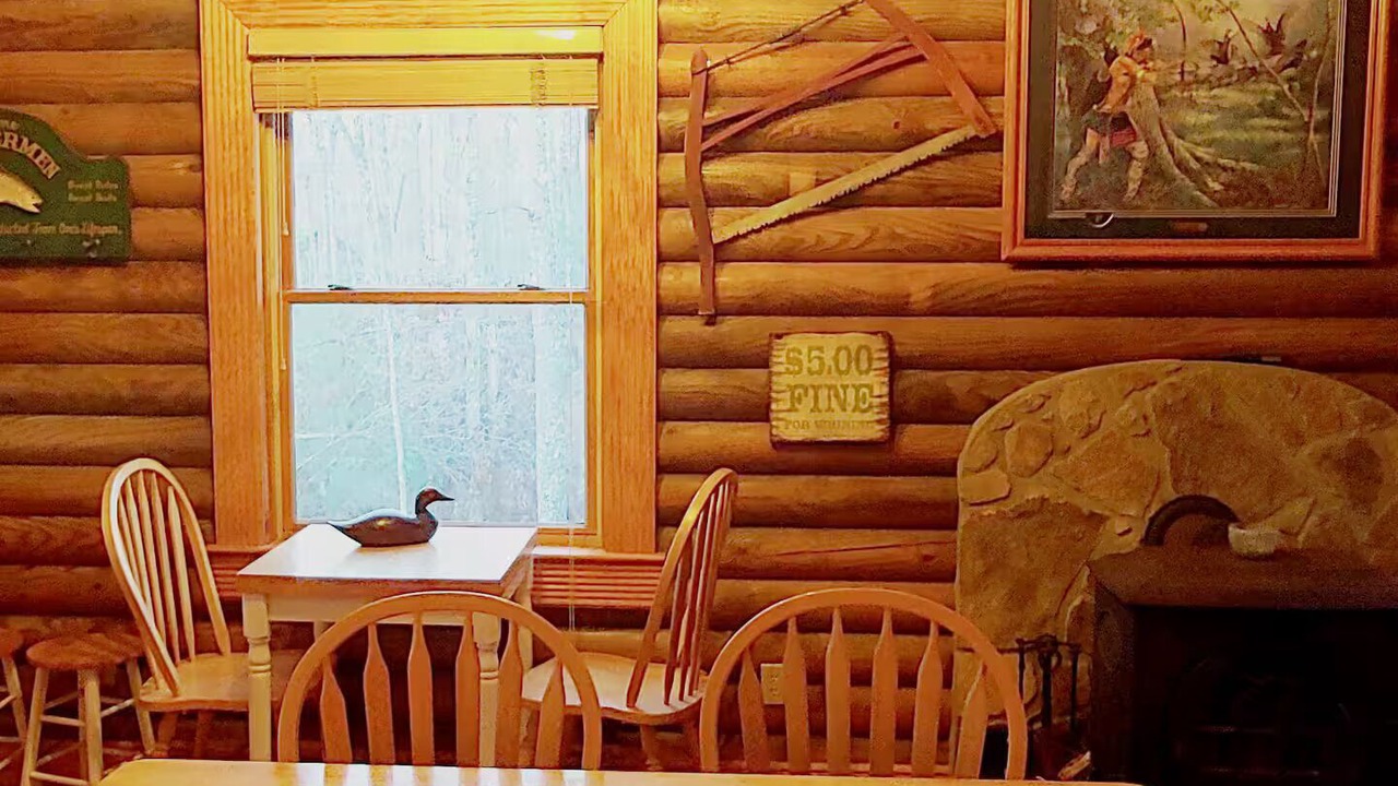 Photo of Livingroom in Oneida