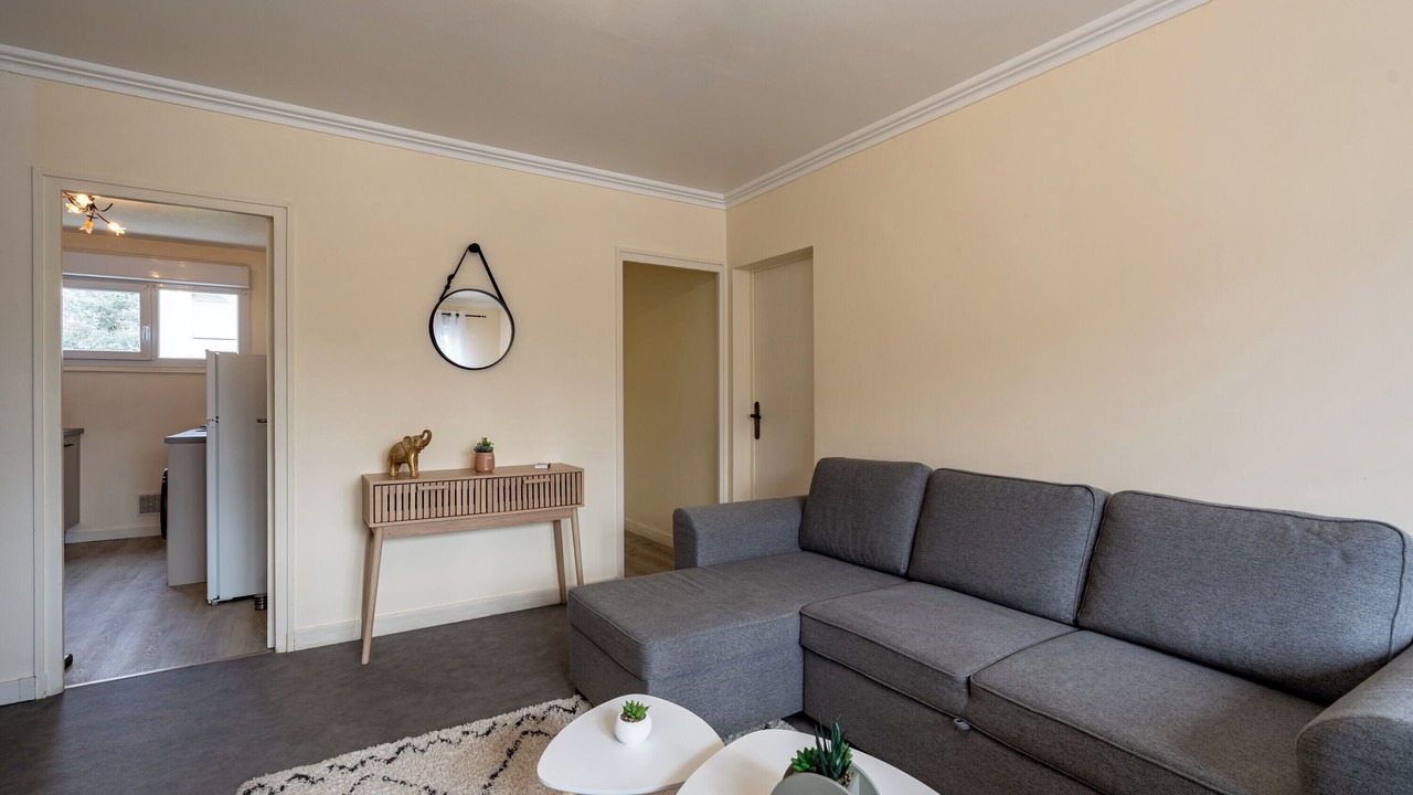 Photo of Livingroom in Pontlieue - Rocade