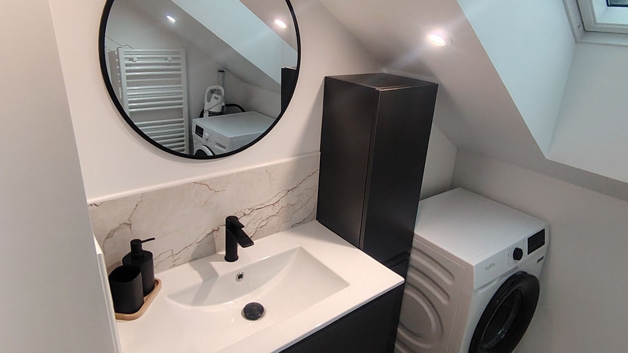 Photo of Bathroom in Saint-Honore - Jeanne d'Arc