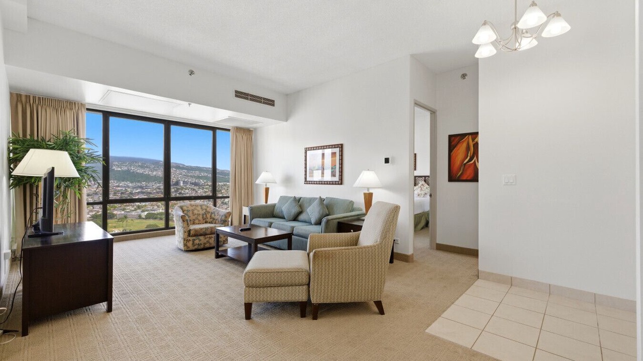 Photo of Livingroom in Waikiki