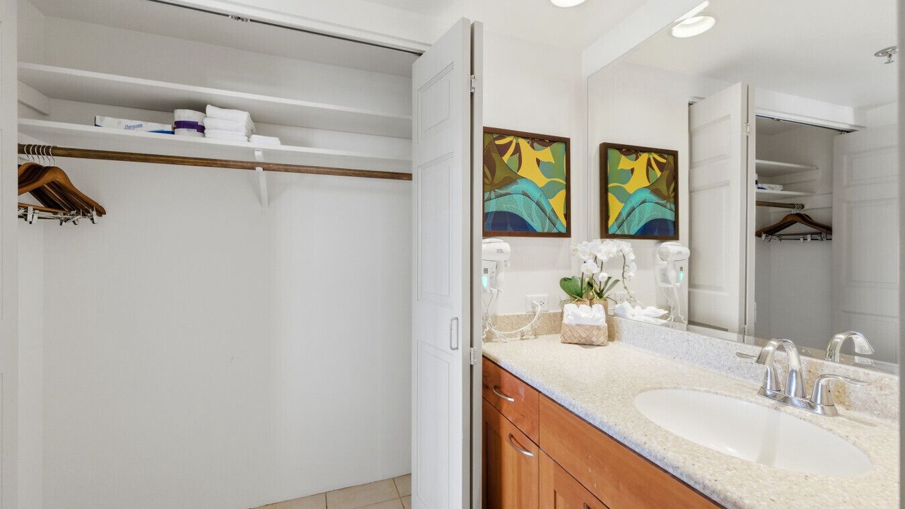 Photo of Bathroom in Waikiki