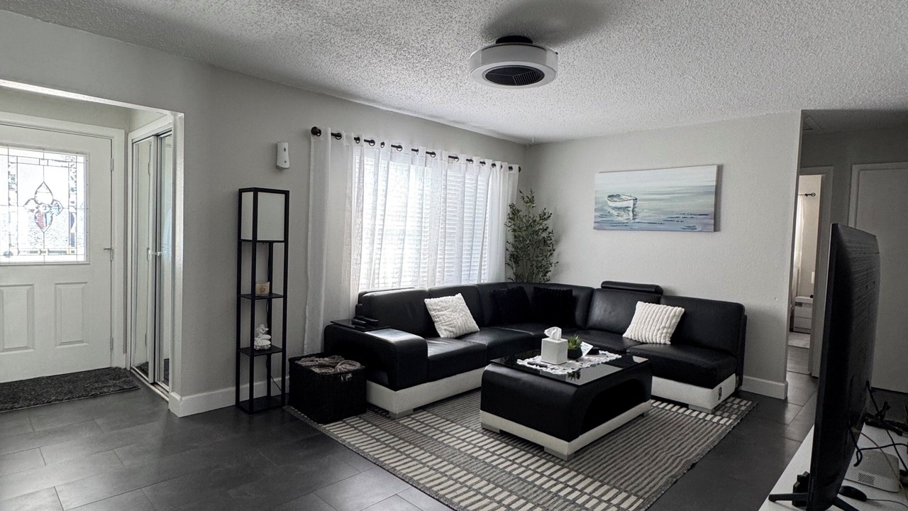 Photo of Livingroom in Walsingham