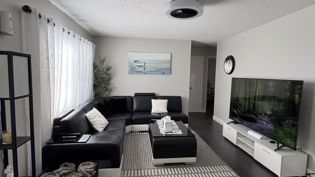 Photo of Livingroom in Walsingham