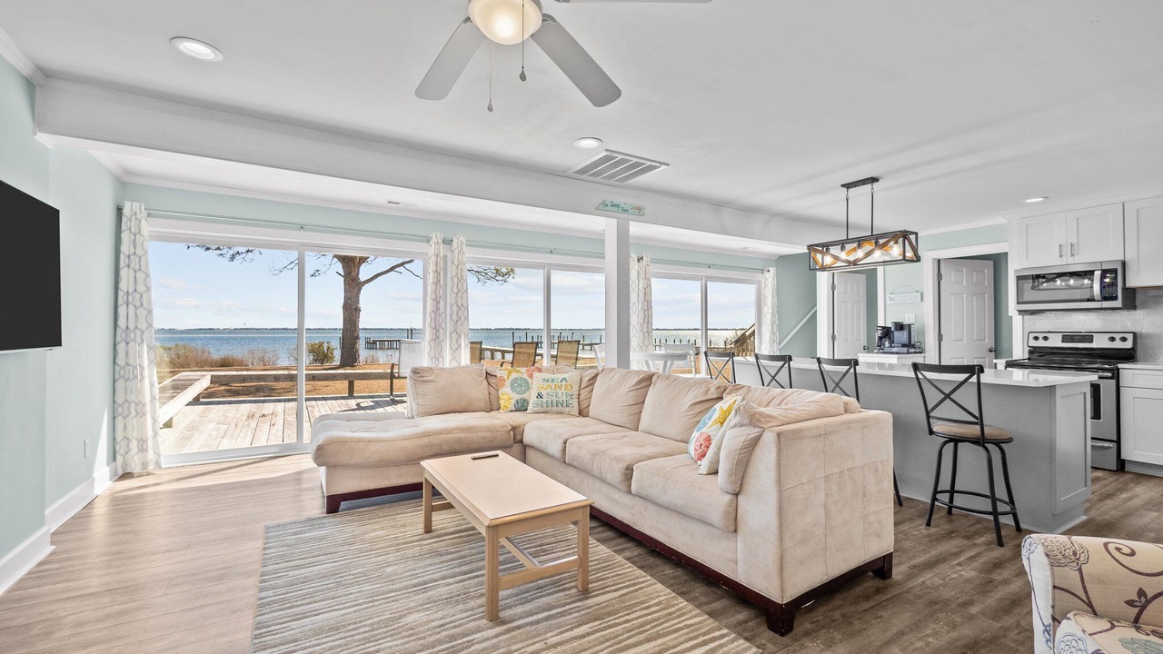 Photo of Livingroom in Newport