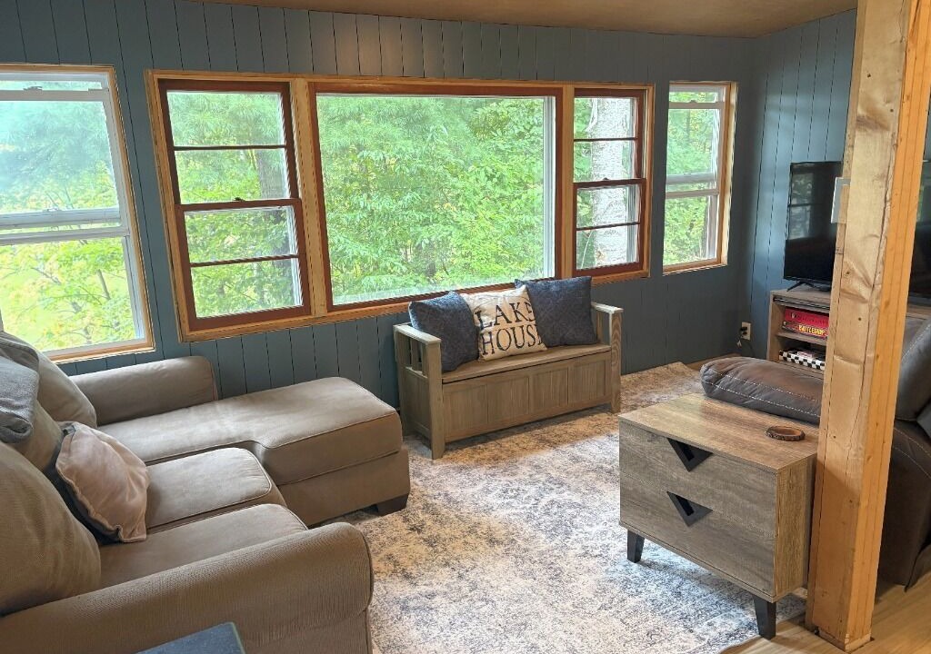 Photo of Livingroom in Oxbow