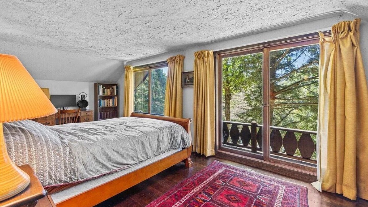 Photo of Bedroom in Jeffersonville