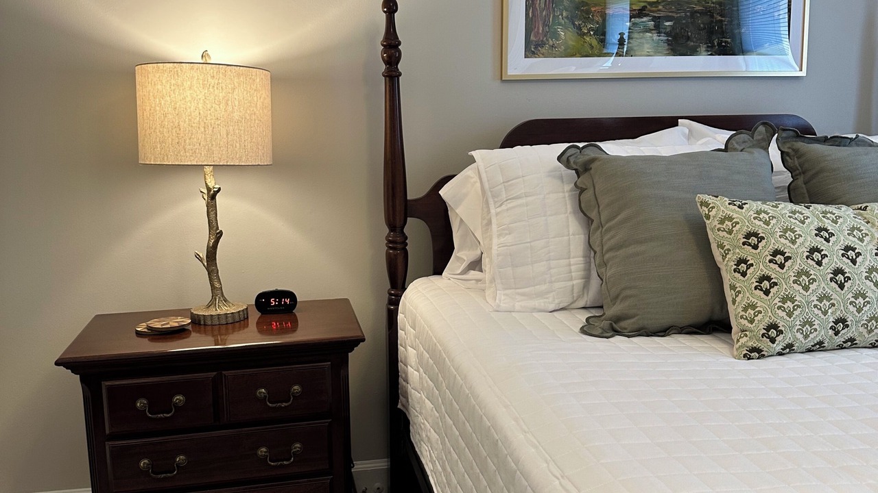 Photo of Bedroom in Forest Hills