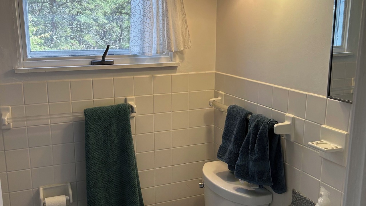 Photo of Bathroom in Indian Neck Heights