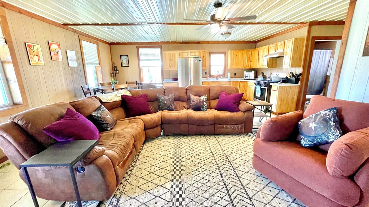 Photo of Livingroom in Hulbert