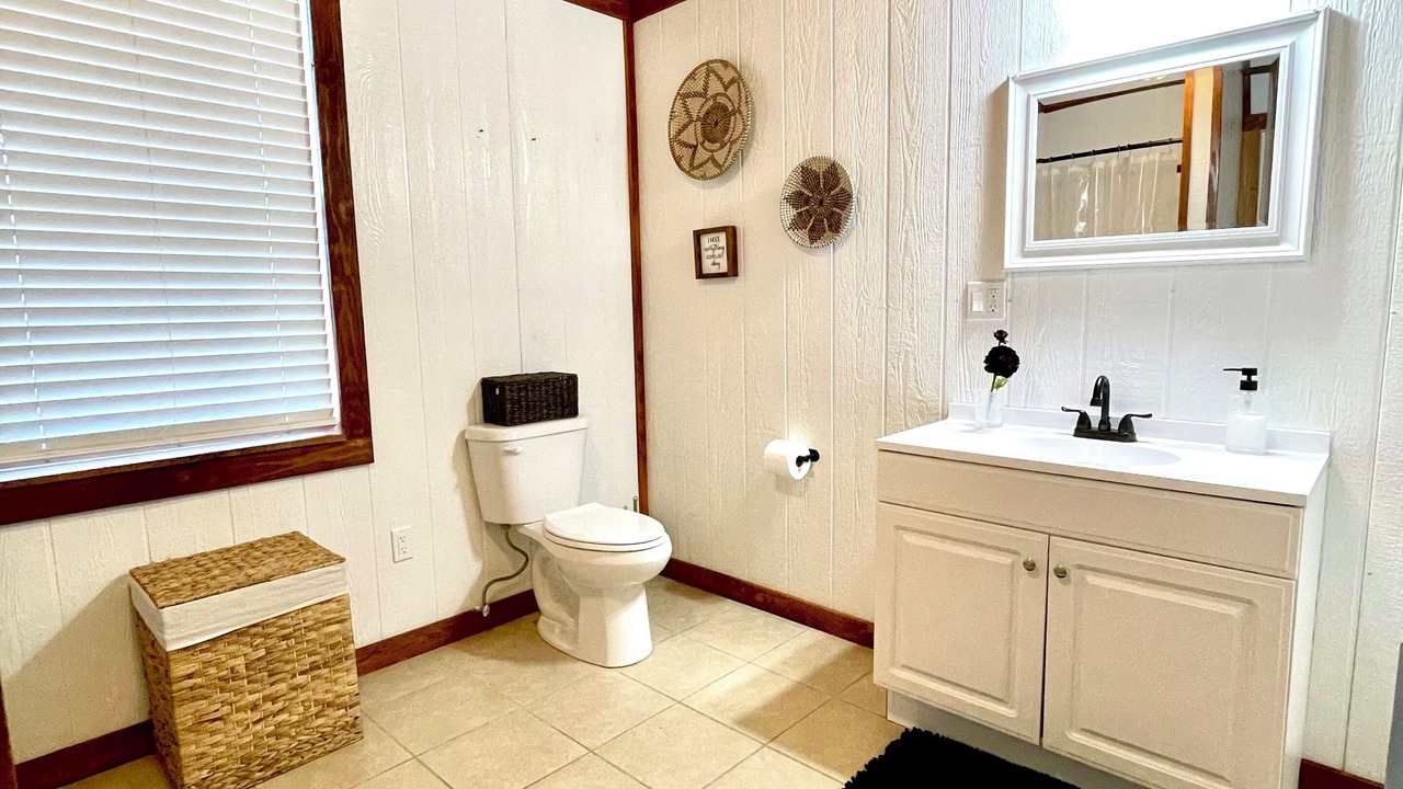 Photo of Bathroom in Hulbert