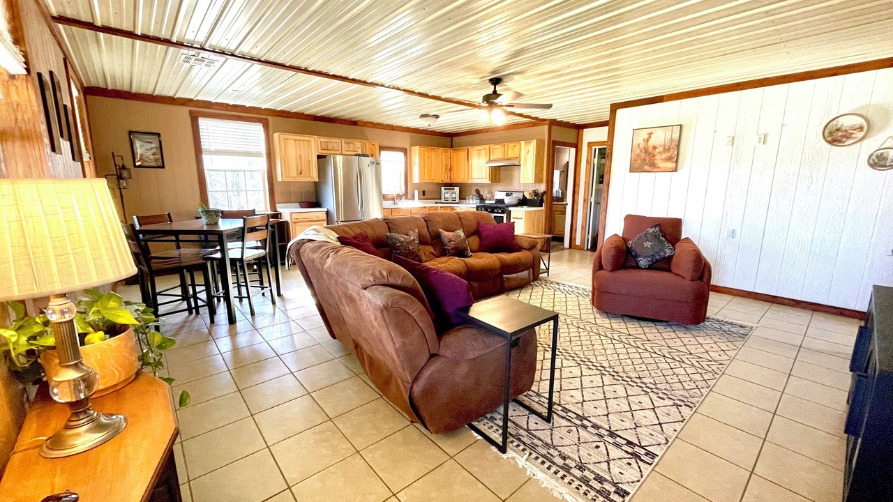 Photo of Livingroom in Hulbert