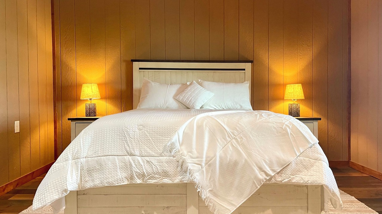 Photo of Bedroom in Hulbert