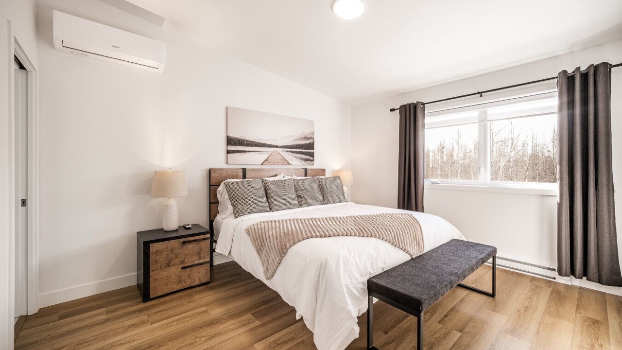 Photo of Bedroom in Magog