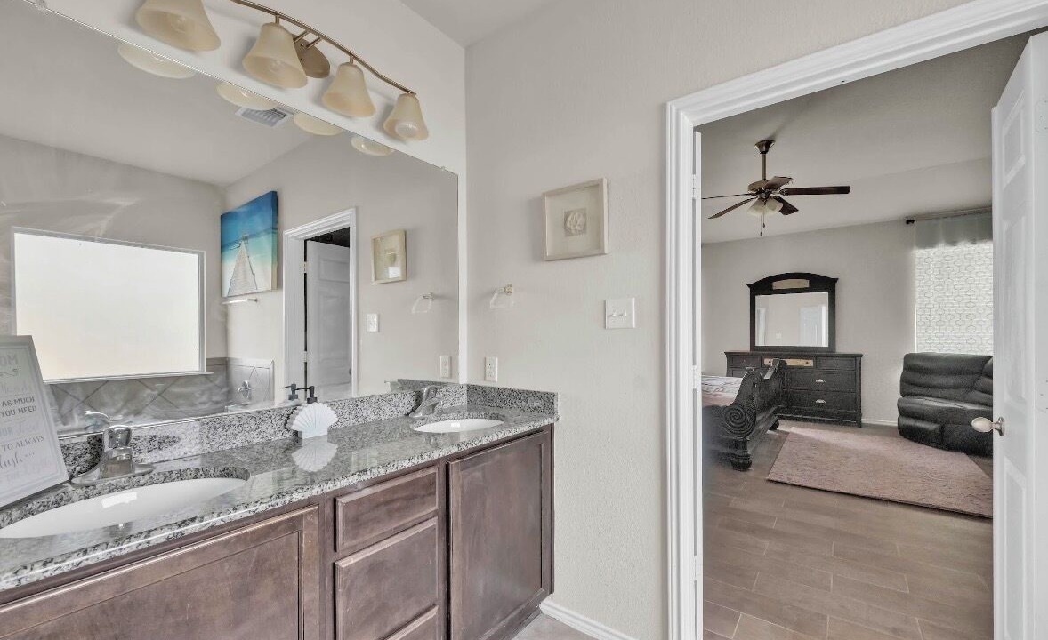 Photo of Bathroom in Copperas Cove