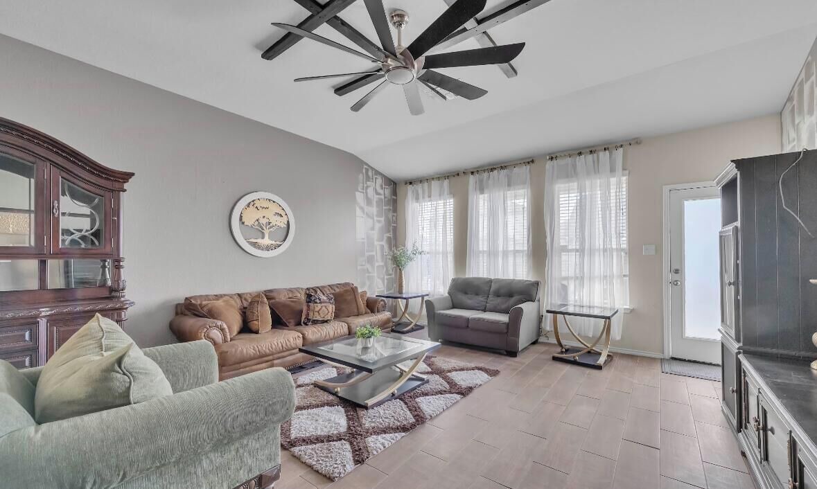 Photo of Livingroom in Copperas Cove