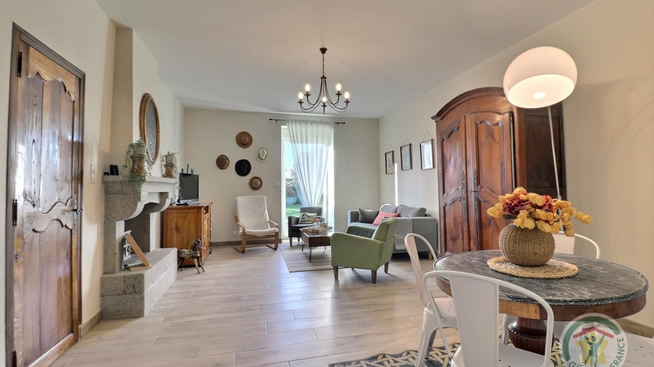 Photo of Livingroom in Saint-Sauveur-des-Landes