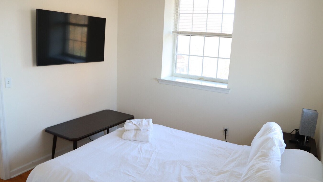 Photo of Bedroom in Belleville