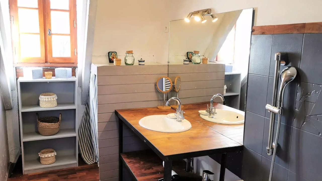 Photo of Bathroom in Saint-Amand-de-Coly