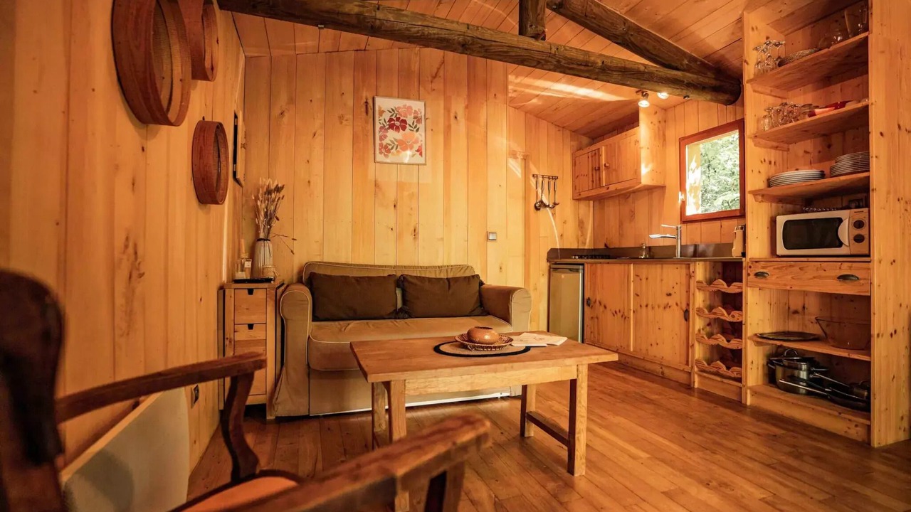 Photo of Livingroom in Saint-Amand-de-Coly