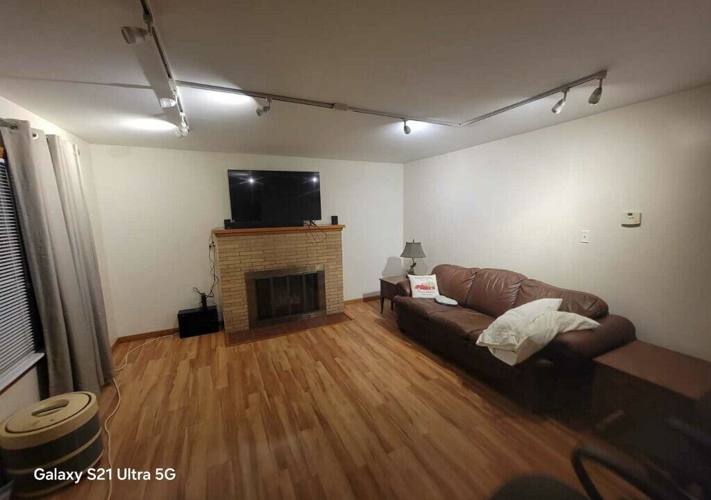 Photo of Livingroom in Chassell