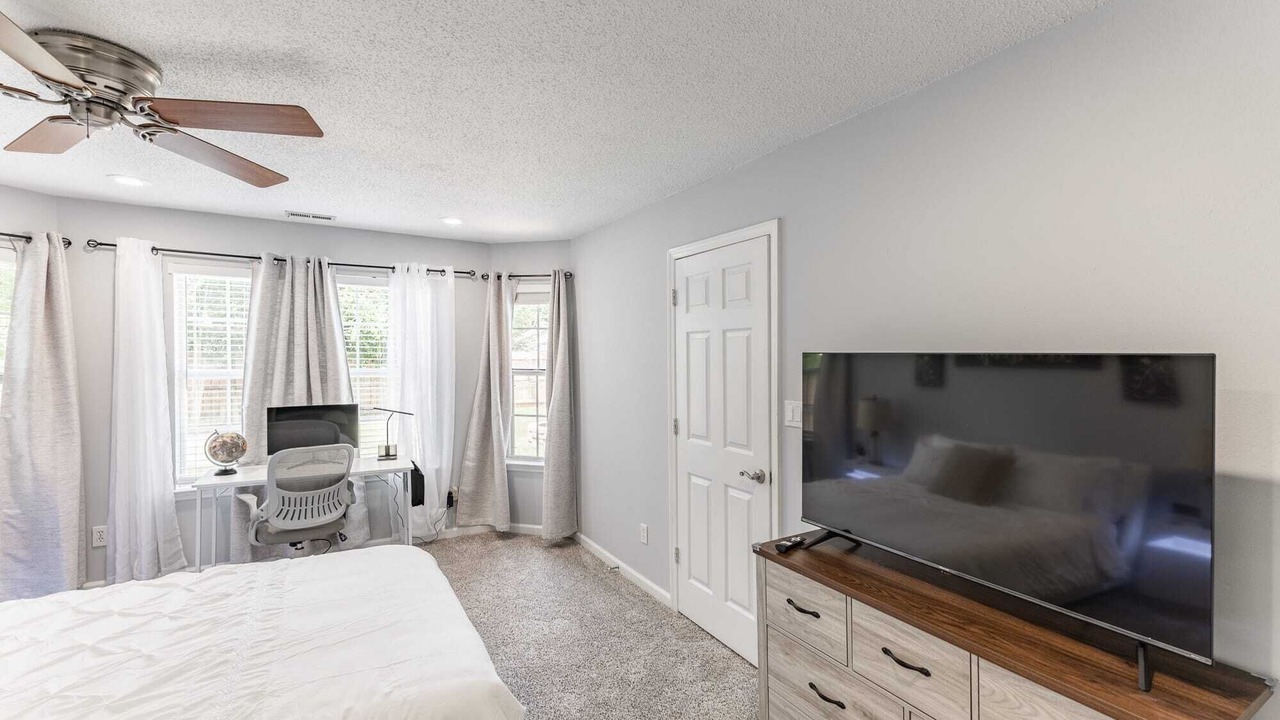 Photo of Bedroom in Huntsville
