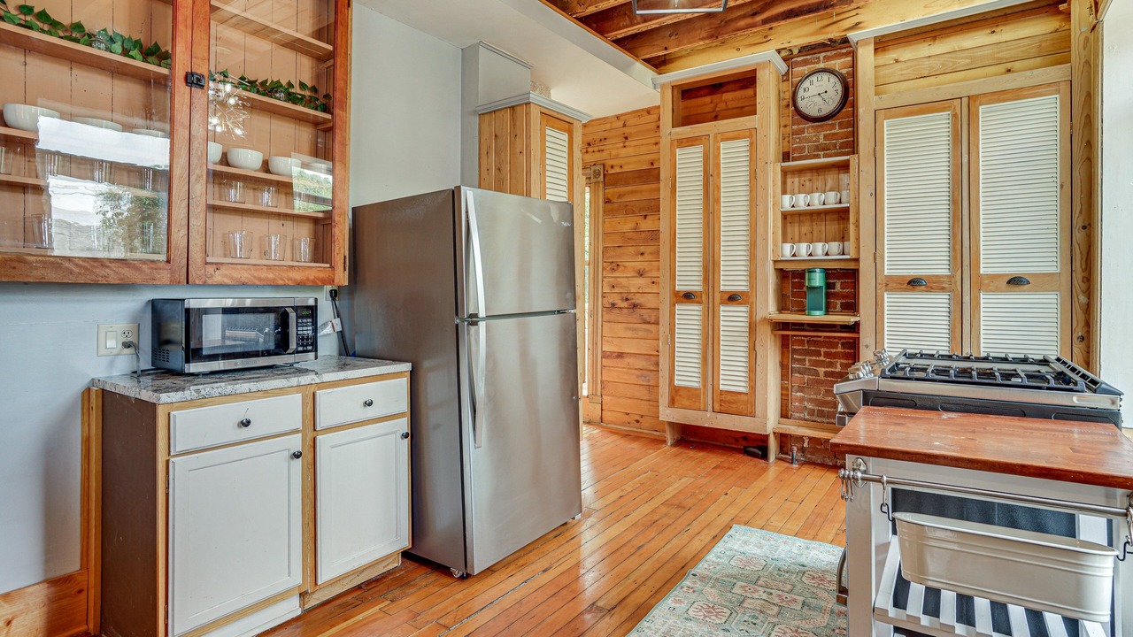 Photo of Kitchen in Capitol
