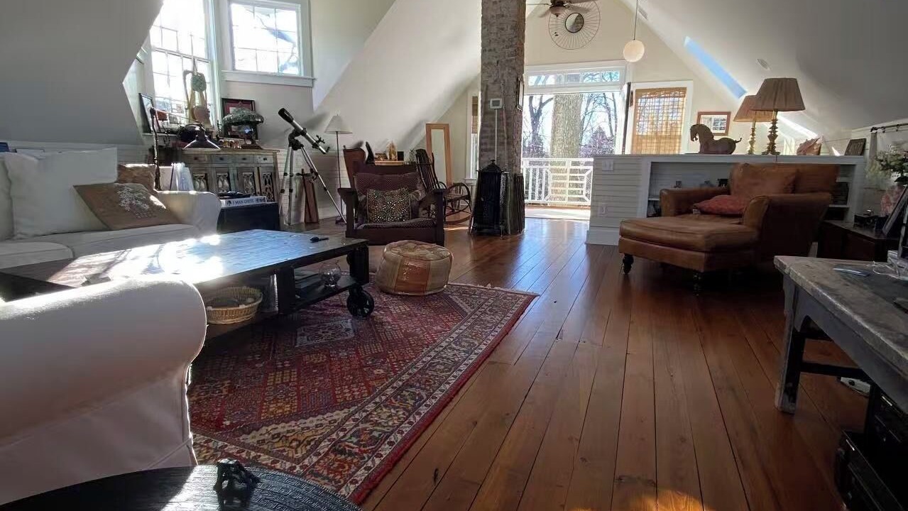 Photo of Livingroom in Upper Montclair